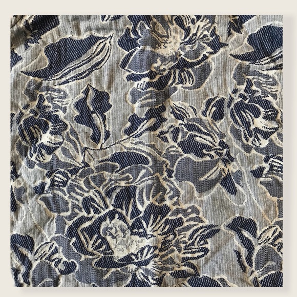 American Eagle Jean Floral Embroidered Pattern Crop/Tank Summer/Spring/Fall Top - Picture 7 of 8